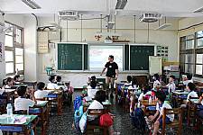 校長入班說故事 遊樂場發生什麼事？