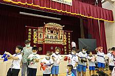 臺北木偶劇團到校演出(笨賊阿西達)
