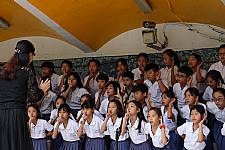 合唱團朝會演出