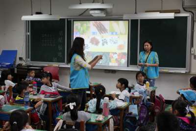1091020 晨間說故事：繪本-種子笑哈哈