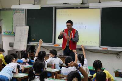 1091020 晨間說故事：繪本-種子笑哈哈