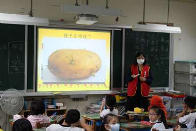 1091020 晨間說故事：繪本-種子笑哈哈