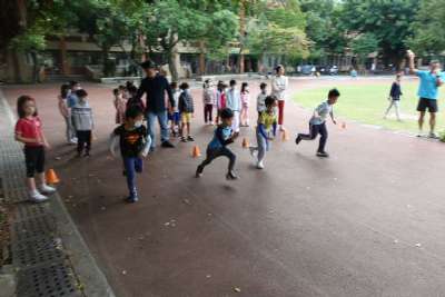 109學年體表會低年級度飛毛腿大賽