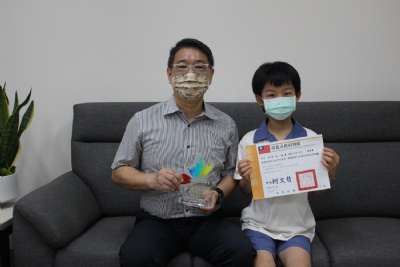 109-2模範生與校長合影