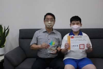 109-2模範生與校長合影