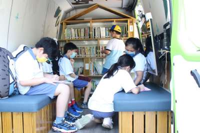 1100930 台北市圖行動書車 ft. 圖書館活動