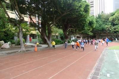 110學年度二年級飛毛腿大賽
