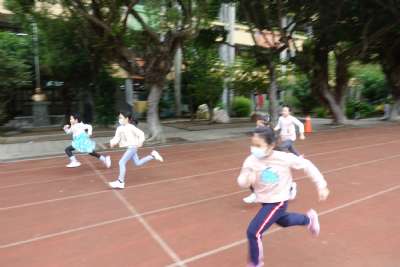 110學年度二年級飛毛腿大賽