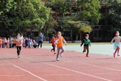 110學年度幼兒園飛腿大賽