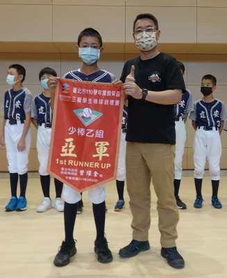 20220609棒球隊頒獎照片