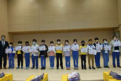 111-1模範生