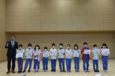 111-1模範生