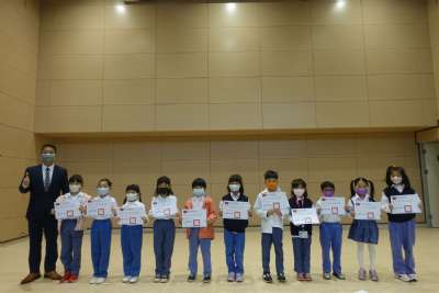 111-1模範生