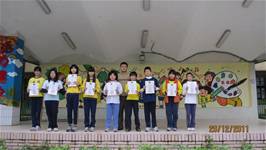 100年度兒童朝會服務同學頒獎