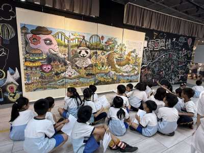 113學年度藝才班畢業暨成果展 展場參觀踴躍