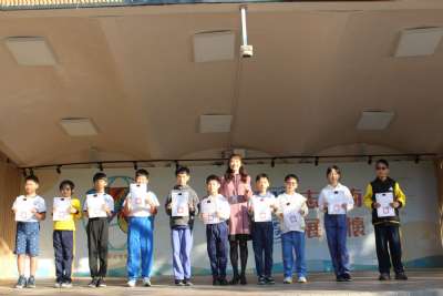 1204-1215學生晨會