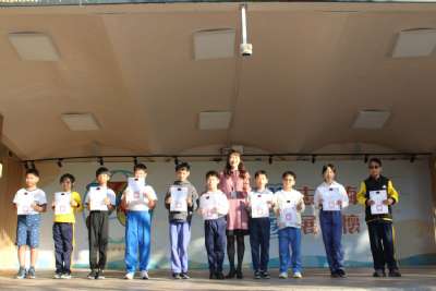 1204-1215學生晨會