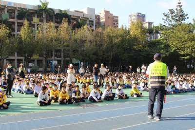 1204-1215學生晨會