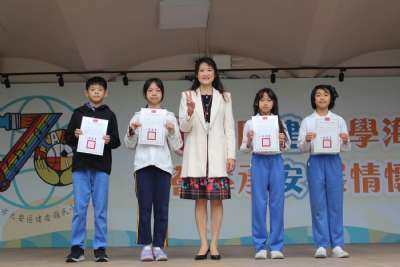 1204-1215學生晨會