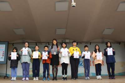 1222-1229學生晨會