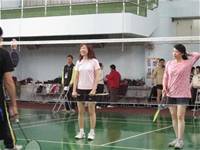 狂賀！本校教師女子羽球隊晉級100學年度教育盃羽球賽前八強