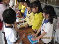 100學年度舊愛新歡活動