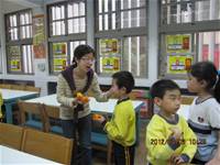 1010403神奇故事樹4-復活節小松鼠