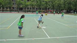 100學年度四年級足壘球比賽