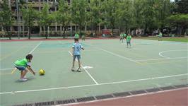 100學年度四年級足壘球比賽