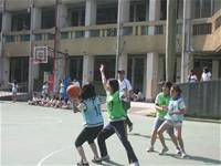 100學年度六年級籃球比賽