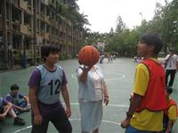 100學年度六年級籃球比賽