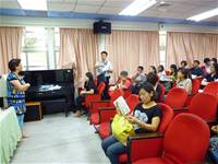 101學年度新生家長座談會