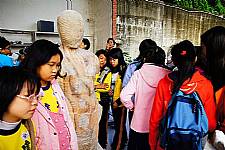 101.12.06 美術班校外教學