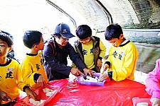 101.12.06 美術班校外教學