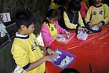 101.12.06 美術班校外教學