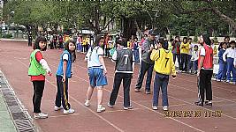 101學年度體育表演會5.6年級大隊接力及3-6年及個人競賽