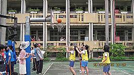 101學年度六年級籃球比賽