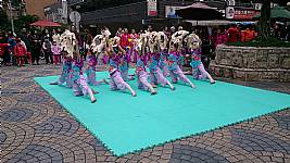 103_1_18_本校社團於成功國宅演出，大成功!