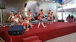 103_1_19_本校舞蹈團於動物園歡慶小貓熊圓仔開展表演活動