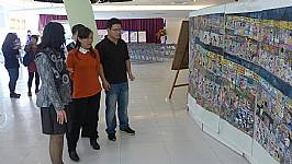 建安國小美術班102學年度畢業暨教學成果展教育局長蒞臨參觀照片1030424