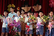 畢業典禮 (第56屆) <相機2>