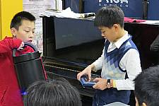 聖誕歌曲報佳音