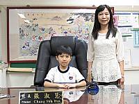 2015/05/25第二學期班級模範生與校長合影