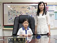 2015/05/25第二學期班級模範生與校長合影