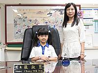 2015/05/25第二學期班級模範生與校長合影