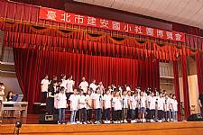 103學年度社團成果發表會-相機1