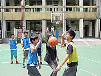 相簿「六年級班際籃球比賽」封面